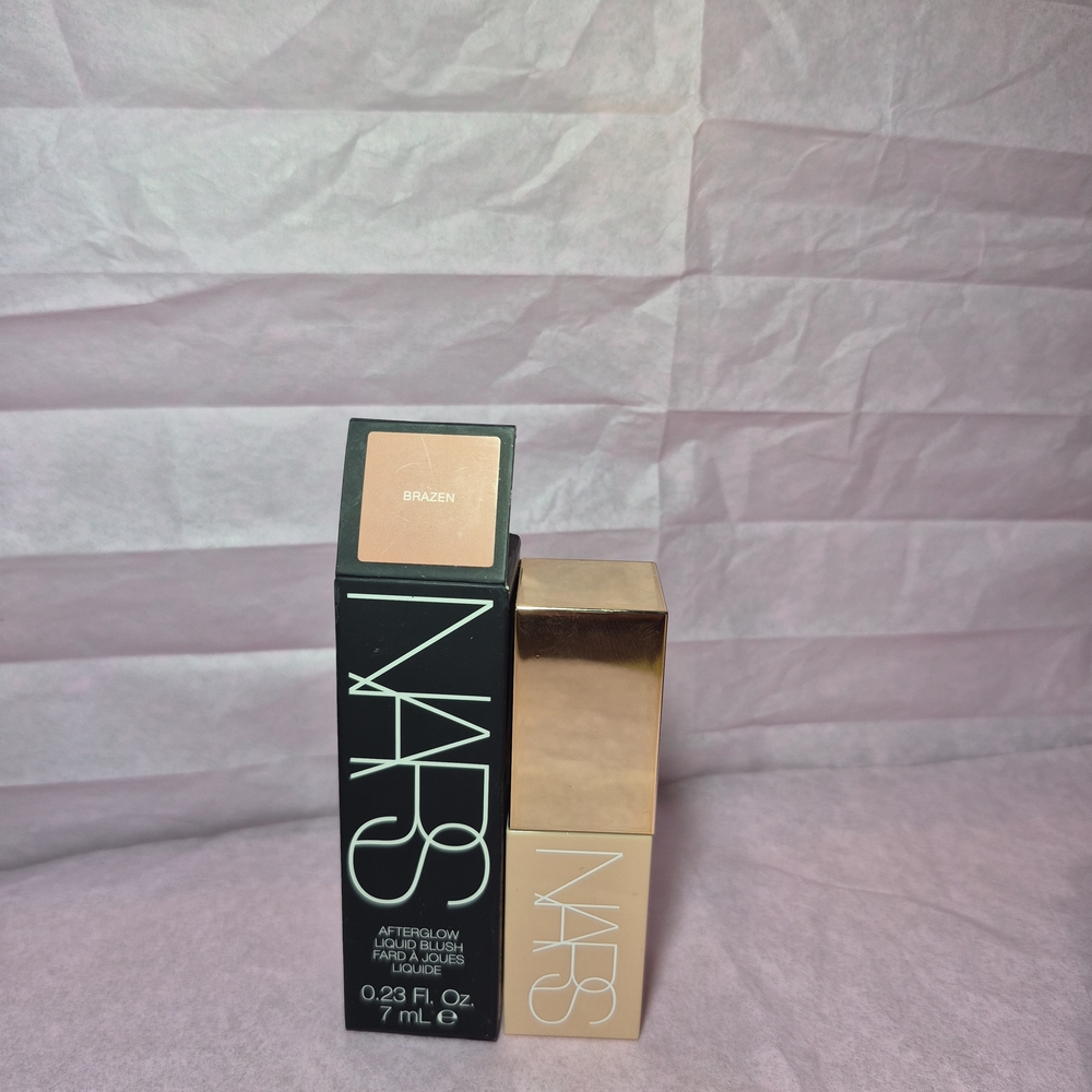 NARS Afterglow Lip Balm - Brazen